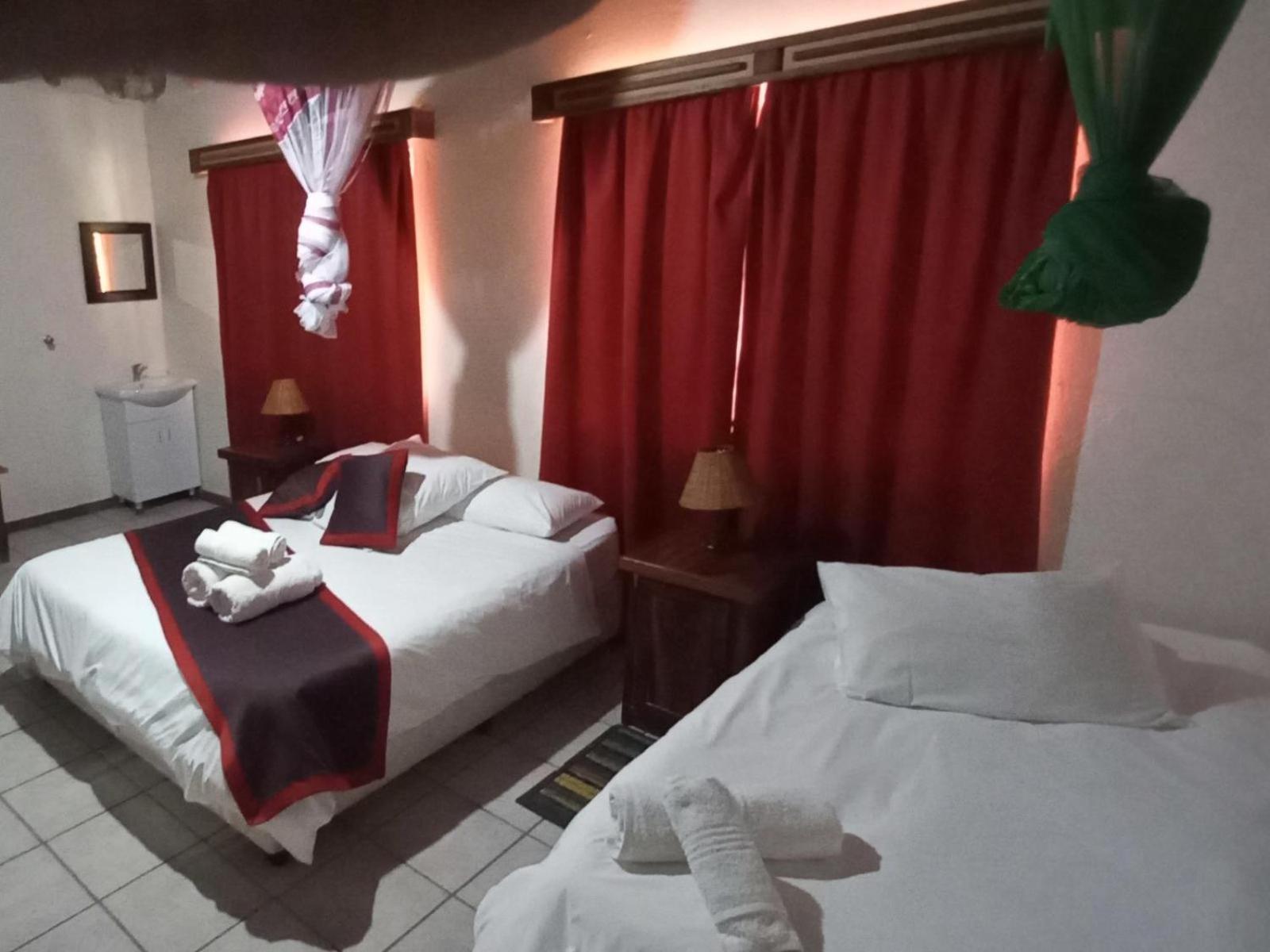 Ombinda Country Lodge Outjo Pokój zdjęcie